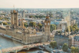 london in summer palace of westminster big ben